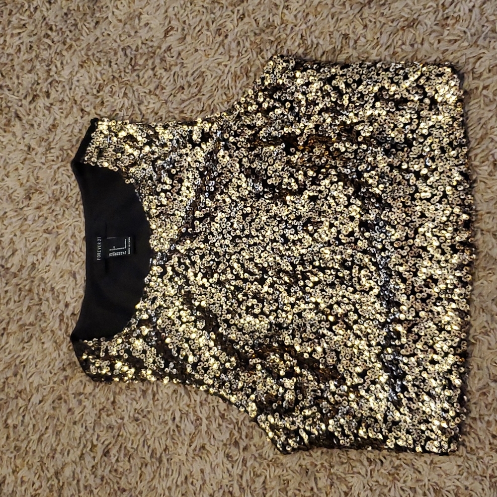 Forever 21 Gold Sequin Crop Top S